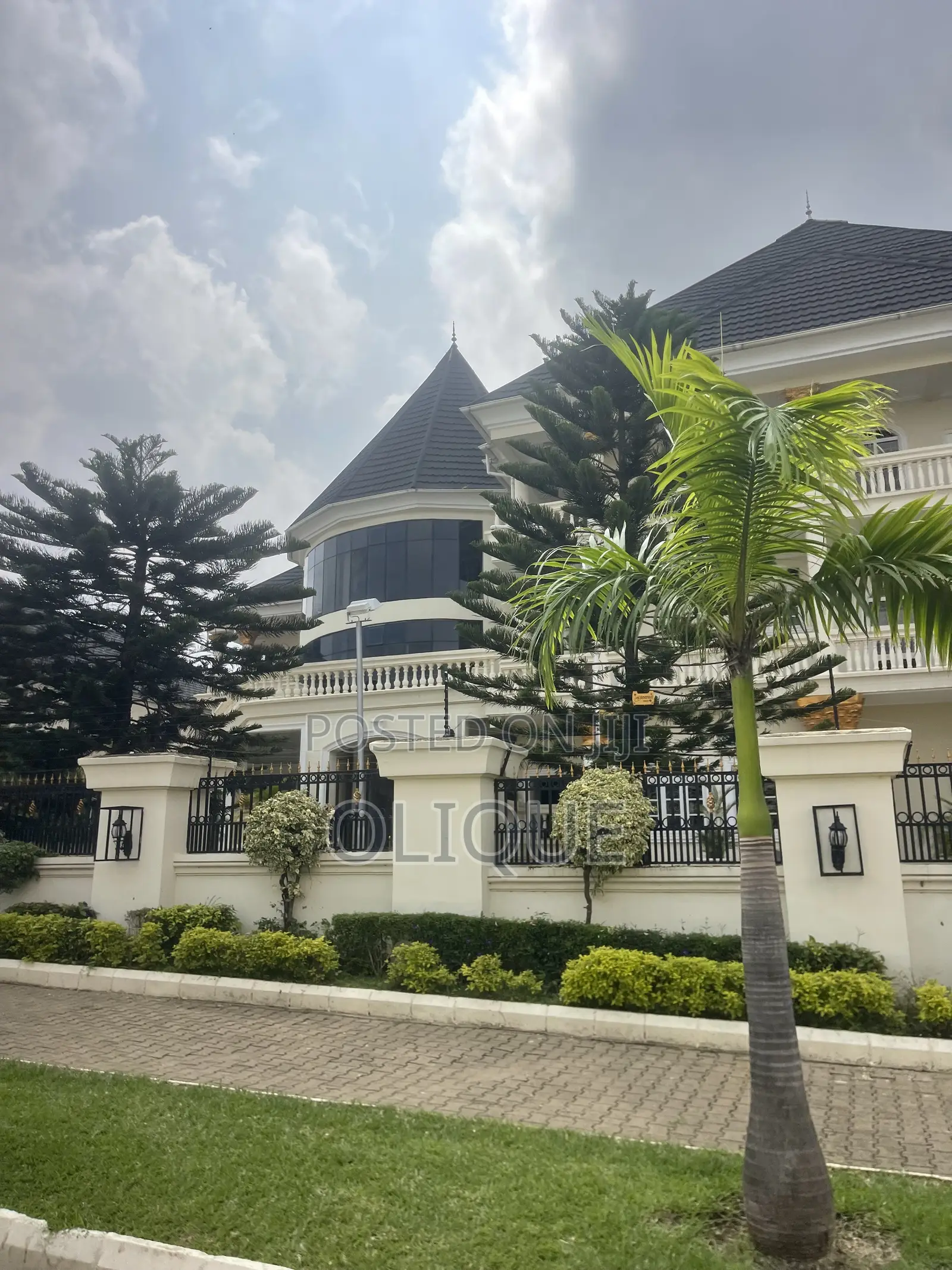 Furnished 20bdrm Duplex in Katampe Extension for rent