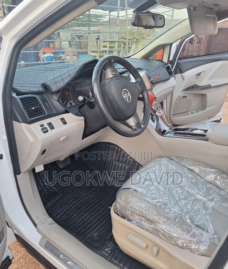 Toyota Venza 2013 White