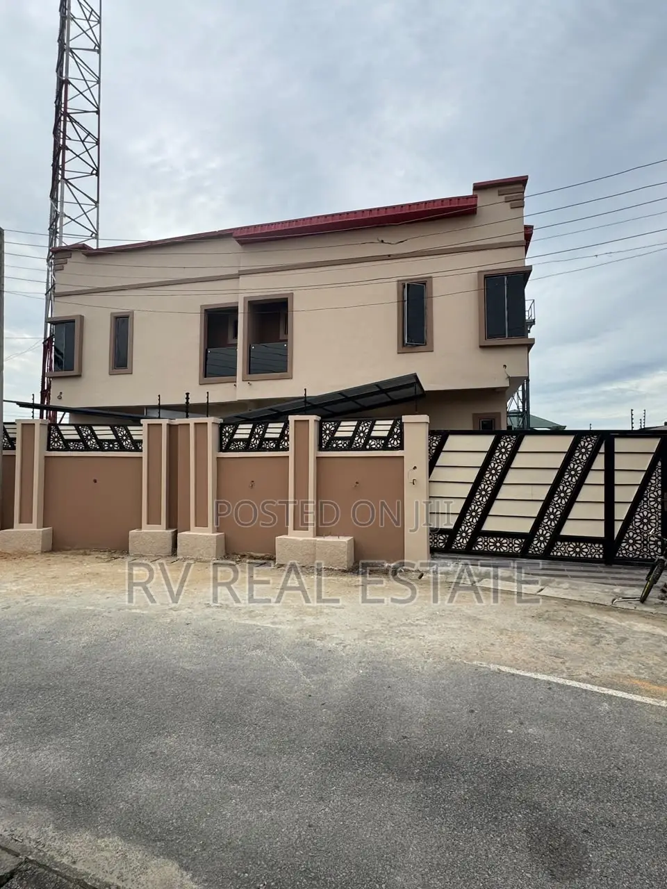 4bdrm Duplex in Ikeja for sale