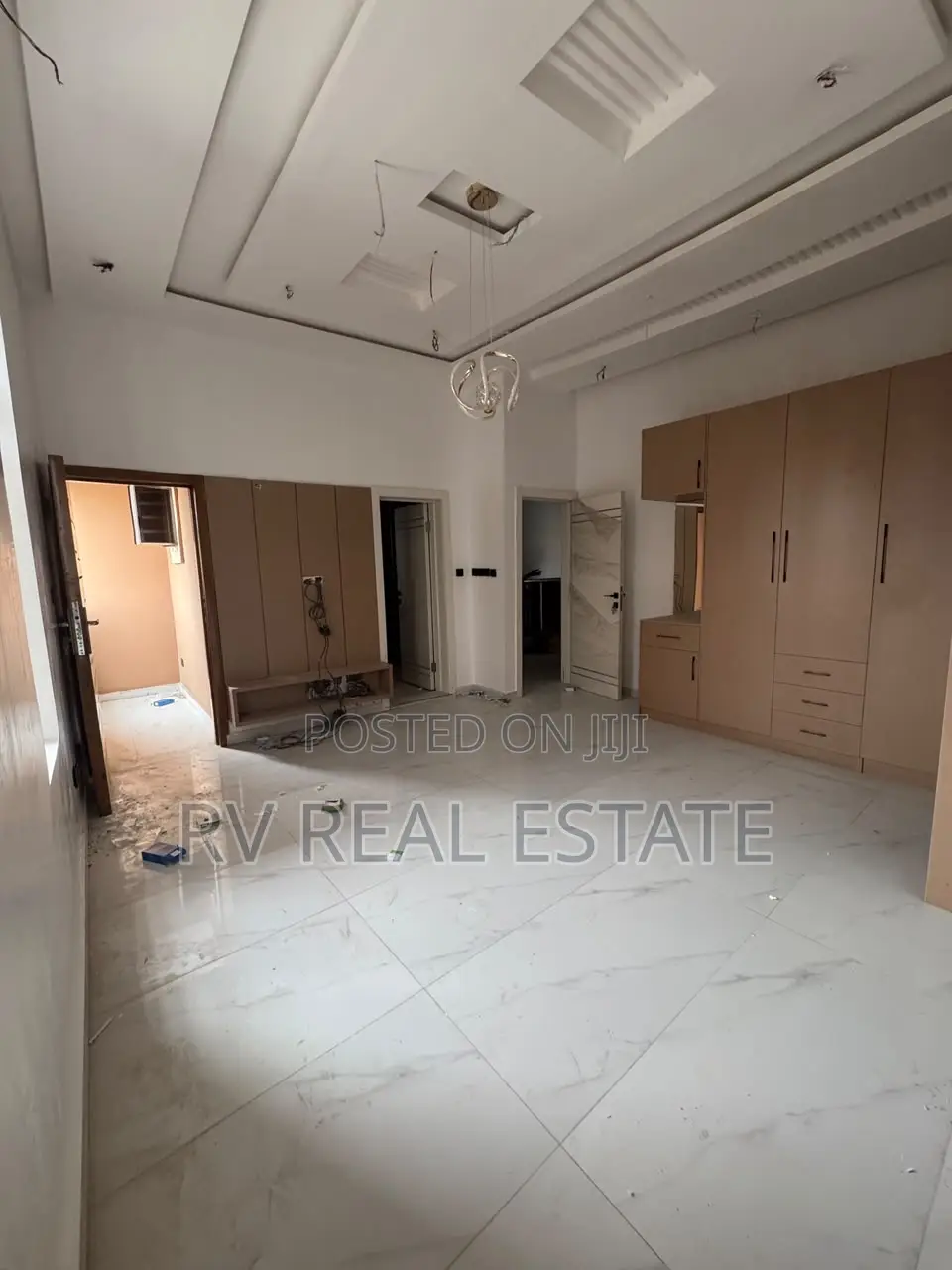 4bdrm Duplex in Ikeja for sale