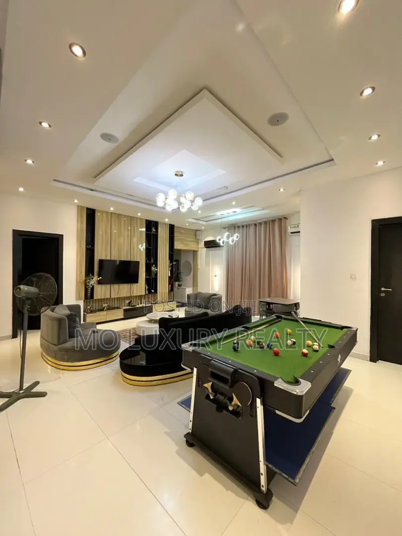 Furnished 3bdrm Apartment in Ikate for rent