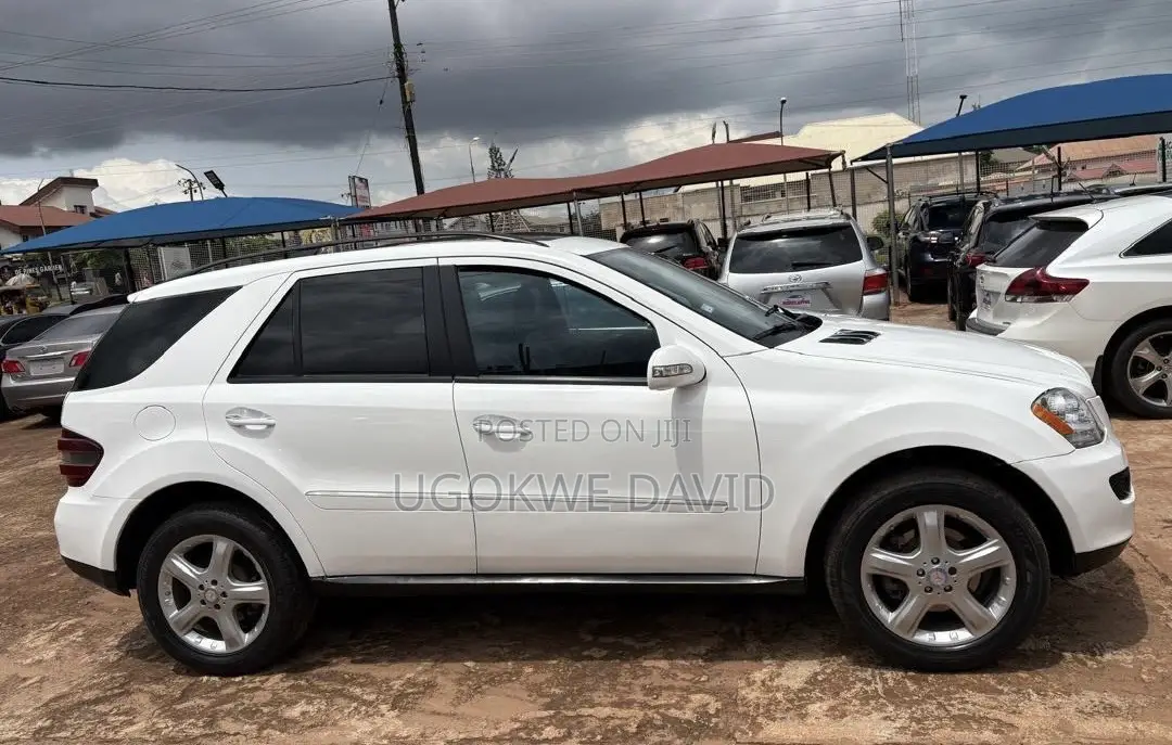 Mercedes-Benz M Class 2010 White