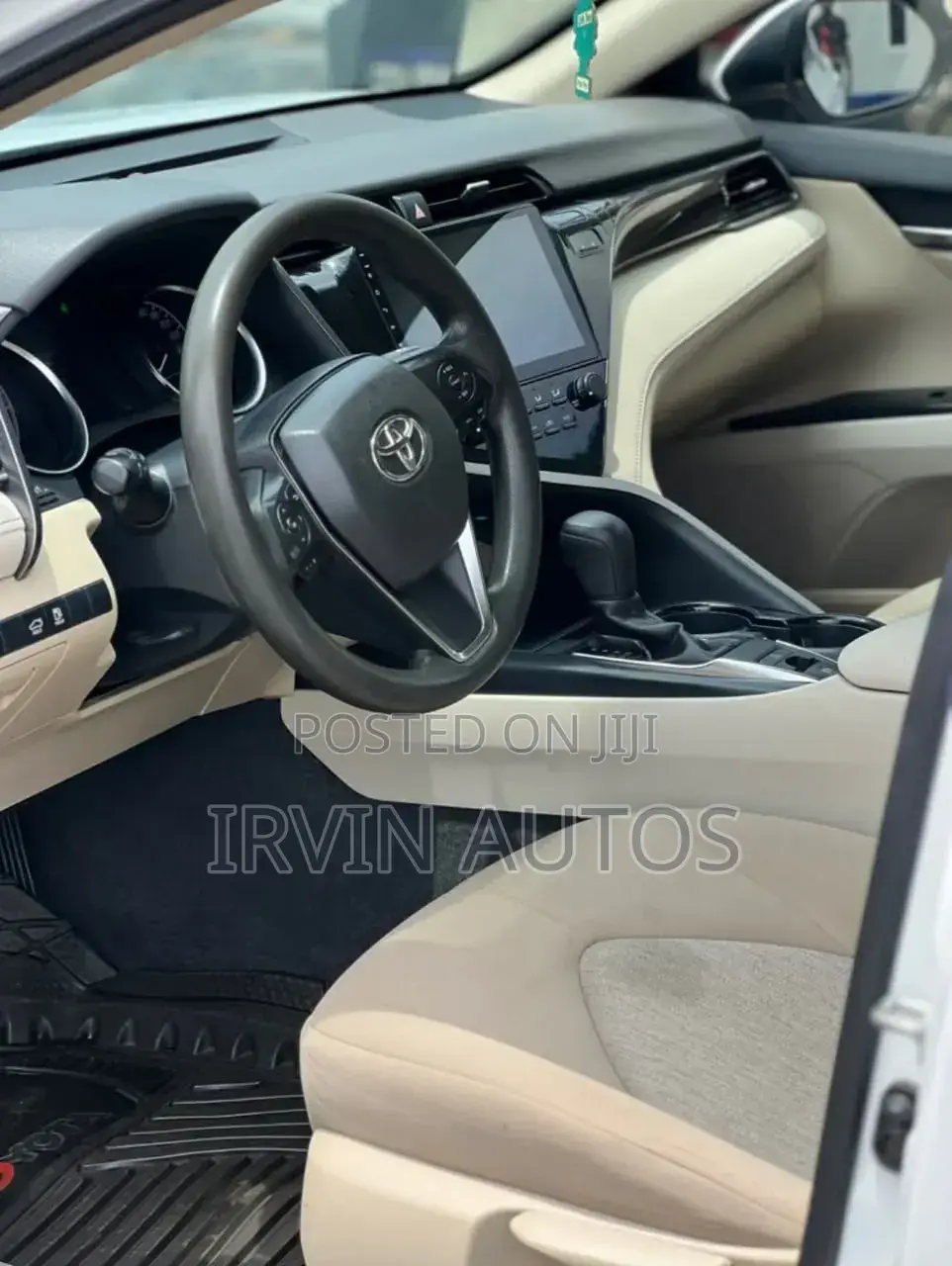Toyota Camry 2020 White