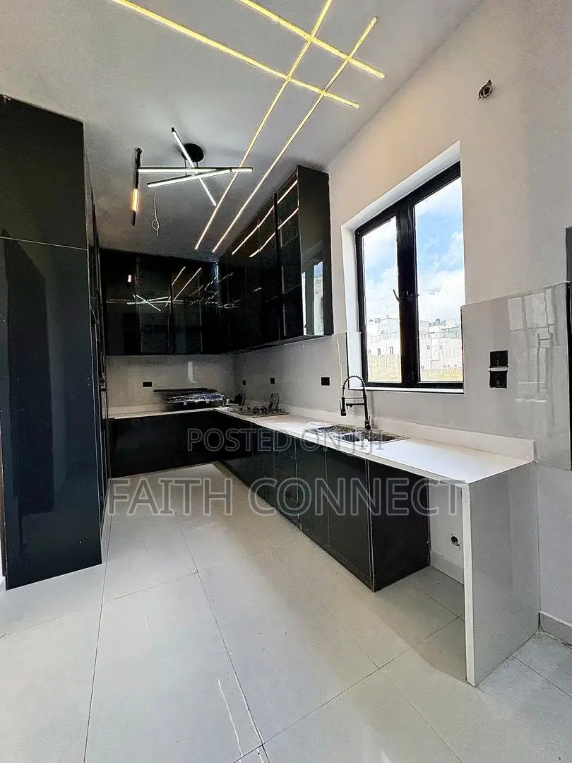 4bdrm Duplex in Ajah for sale