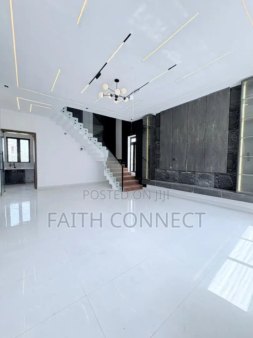 4bdrm Duplex in Ajah for sale