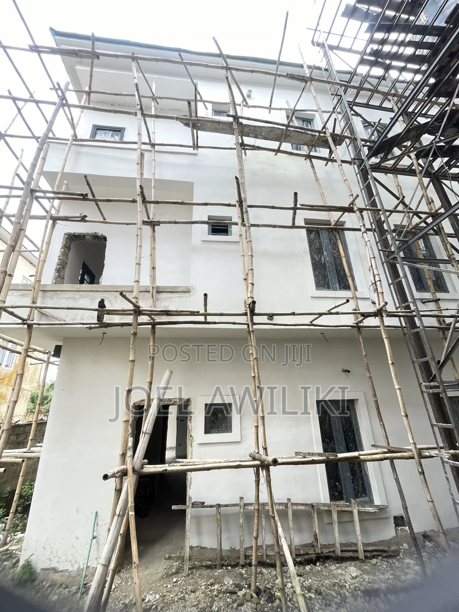 12bdrm Block of Flats in Palmville Estate, Ajah for sale