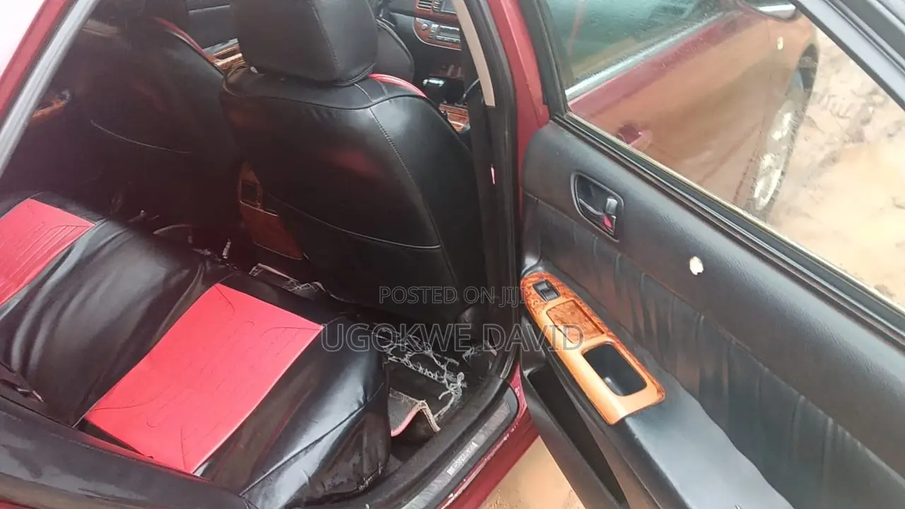 Toyota Camry 2005 Red