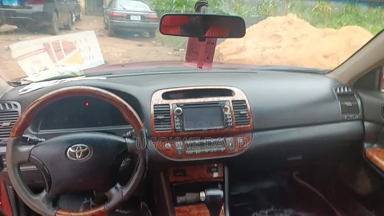 Toyota Camry 2005 Red