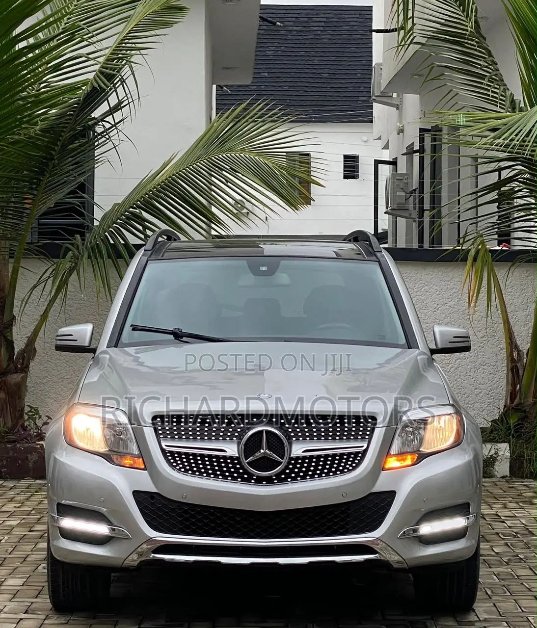 Mercedes-Benz GLK-Class 350 4MATIC 2012 Gray