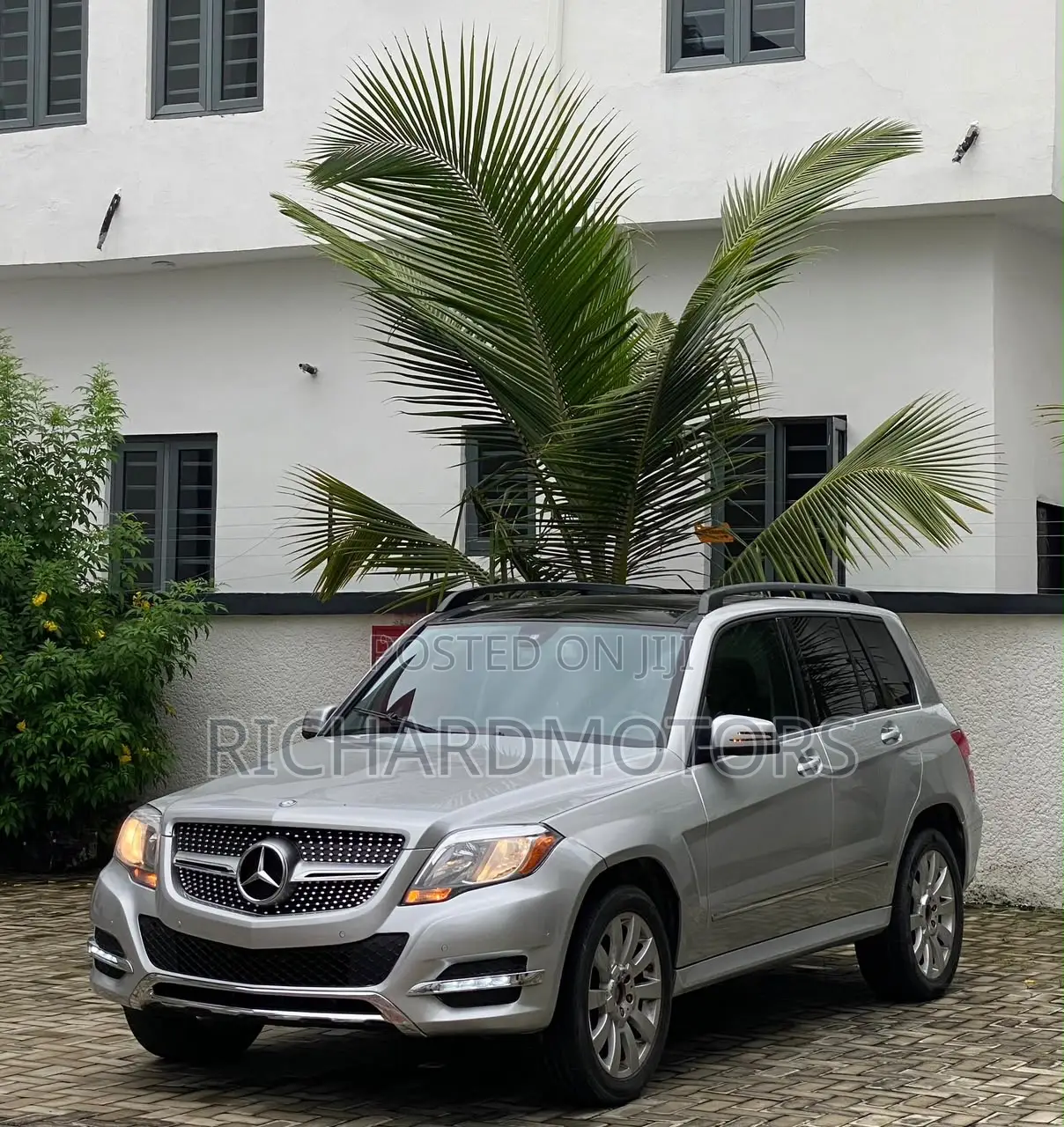Mercedes-Benz GLK-Class 350 4MATIC 2012 Gray