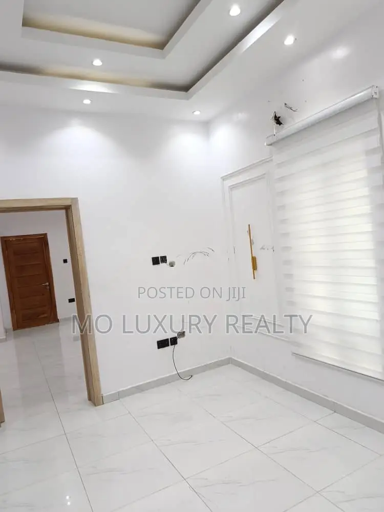 4bdrm Duplex in Ologolo for rent