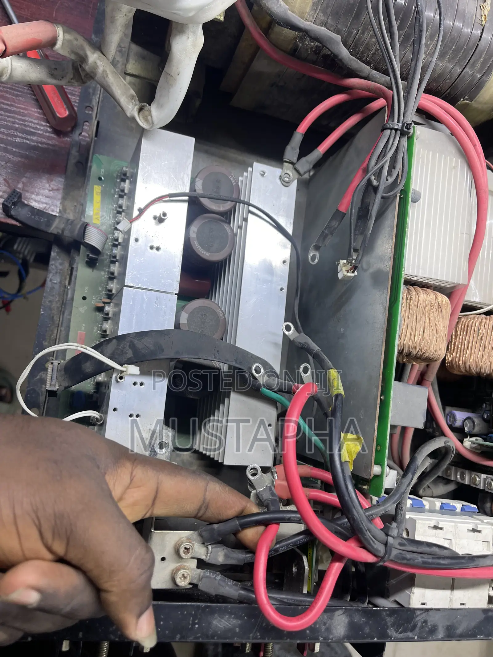 Fix Your Faulty Inverter Fast – Expert Repair Service