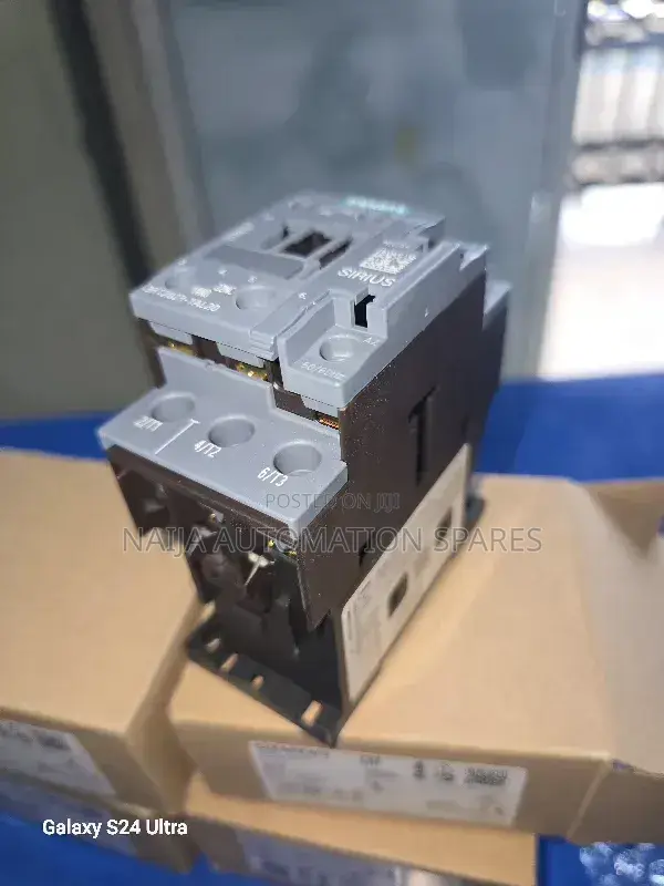 3rt2023-1al20 | Siemens CONTACTOR, AC-3 9A, 4 KW / 400 V, 230Vac Coil