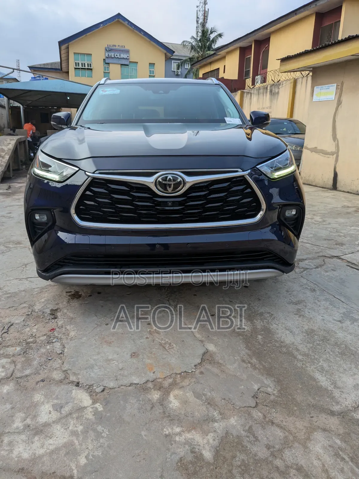 Toyota Highlander 2022 Blue