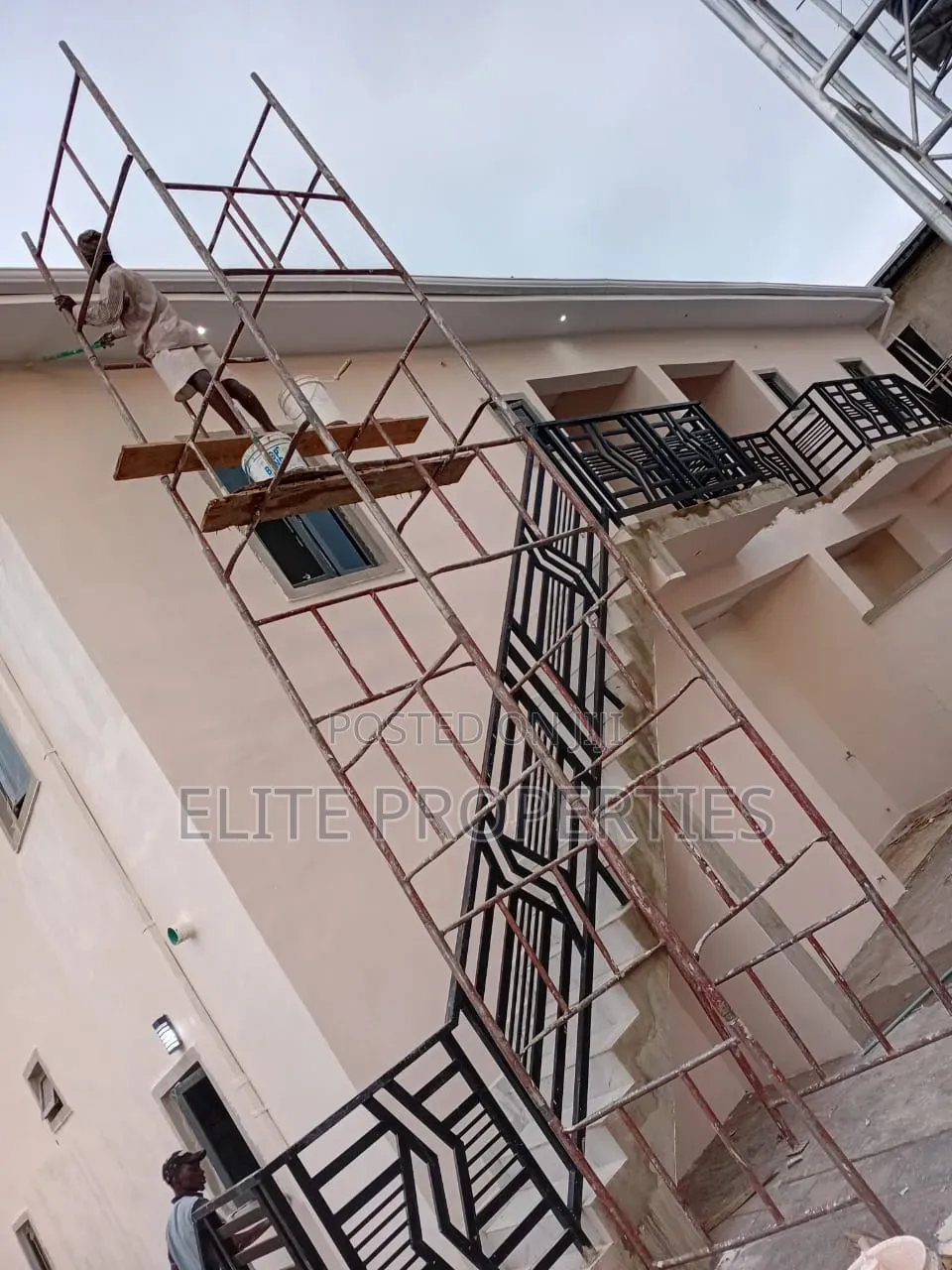 New Building Painting Services – Smooth Final Finish