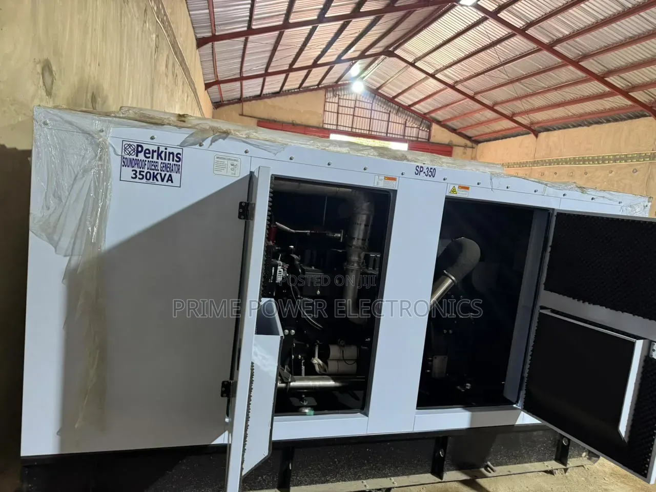 Alternator
Reliable 350kVA Diesel Generator – Low Noise Performance