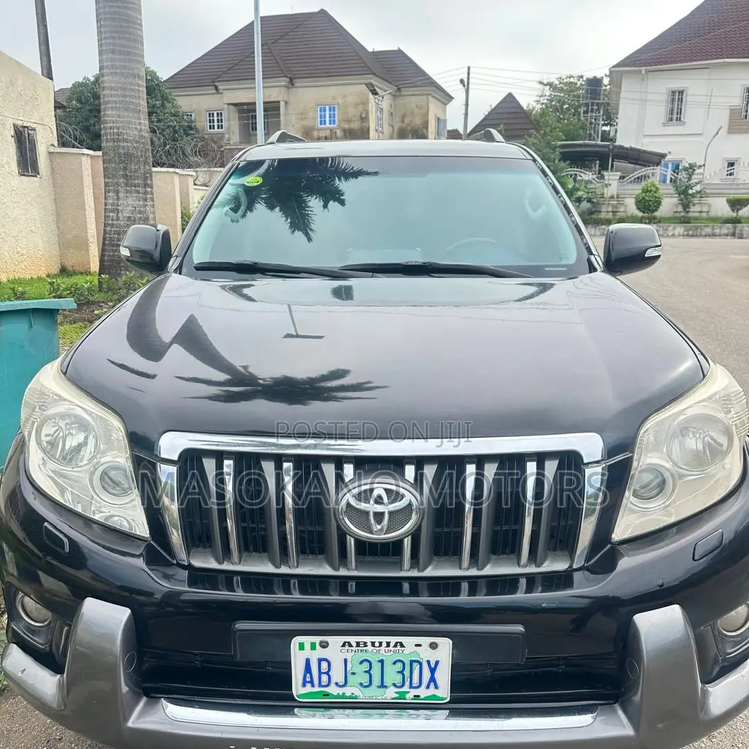 Toyota Land Cruiser Prado 2012 Black