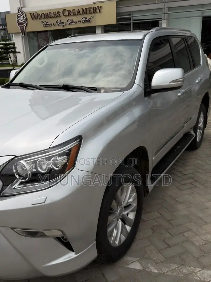 Lexus GX 460 Luxury 2016 Silver