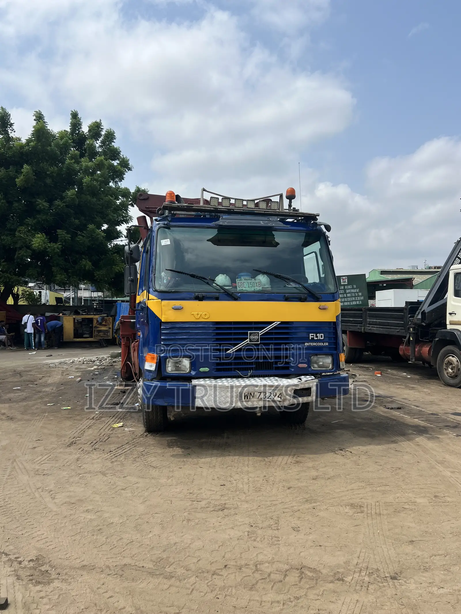 Izzy Trucks – Professional Hiab Truck Rentals