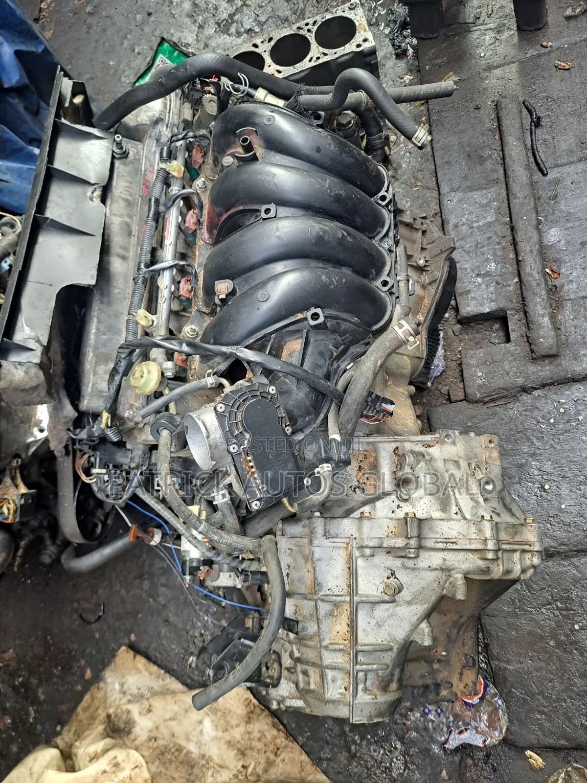 2AZ Engine and Transmission