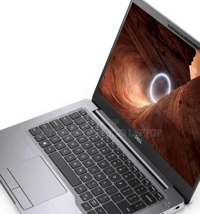 New Laptop Dell Latitude 9430 16GB Intel Core i5 SSD 512GB