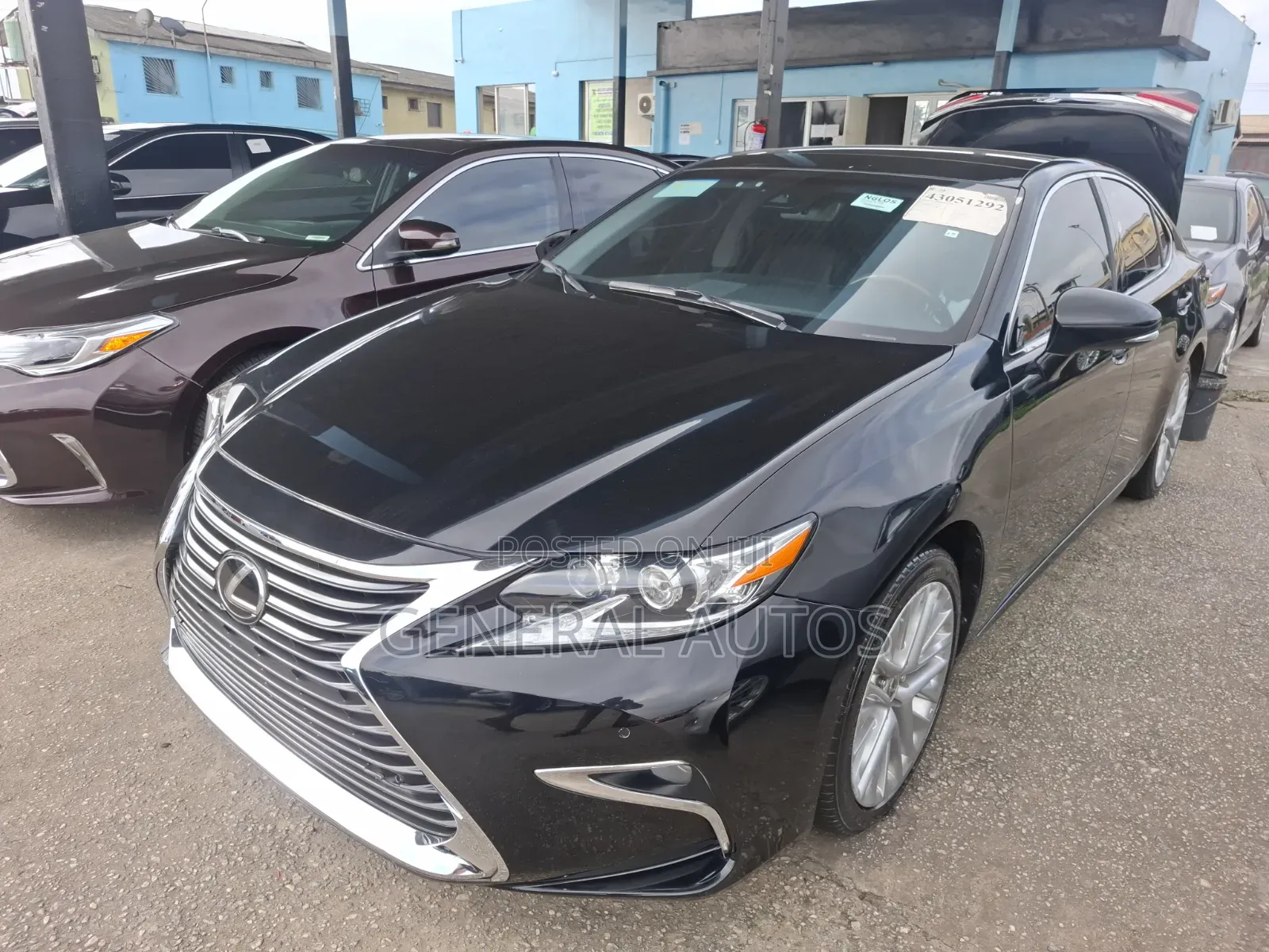 Lexus ES 2016 Black