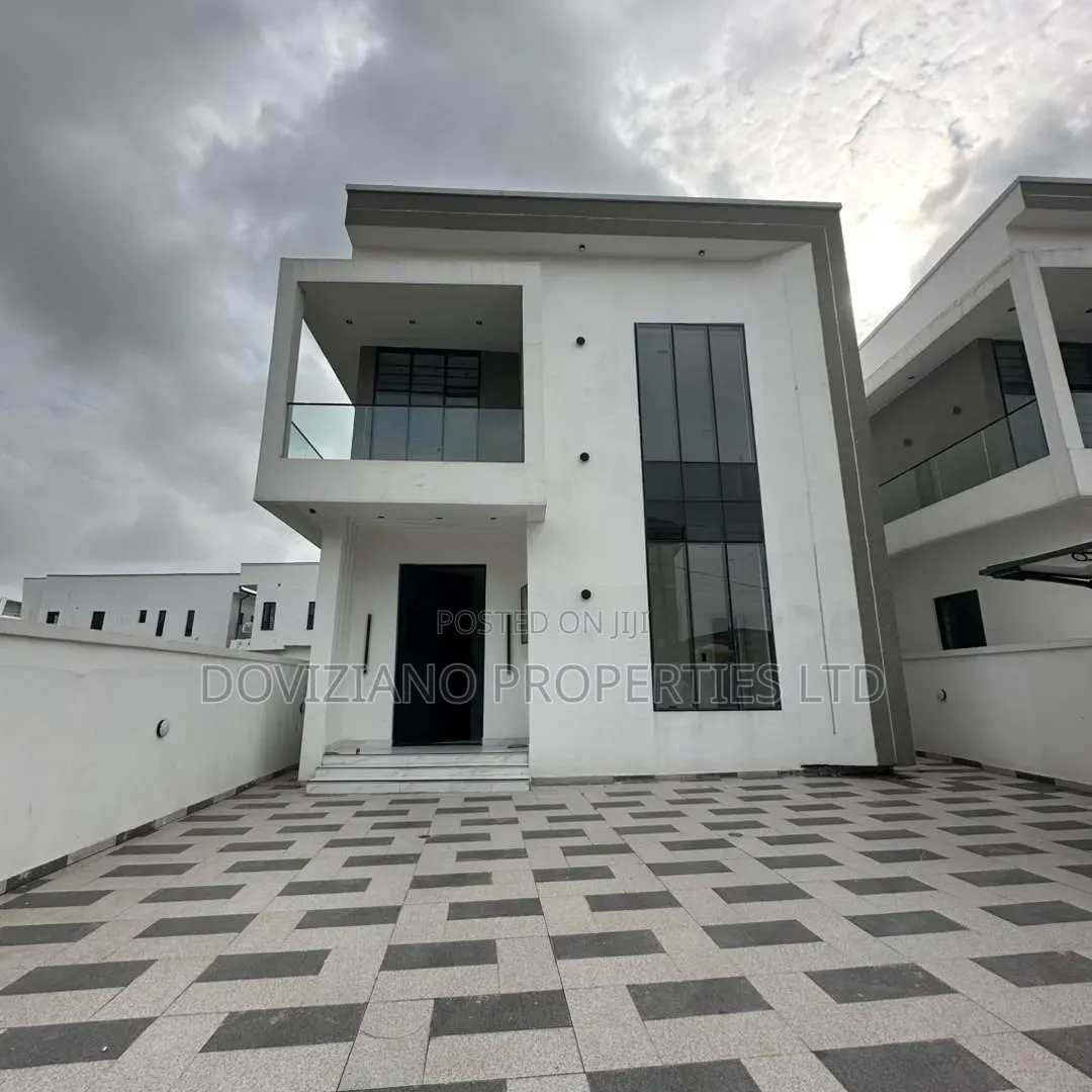 4bdrm Duplex in Off Lekki-Epe Expressway for sale