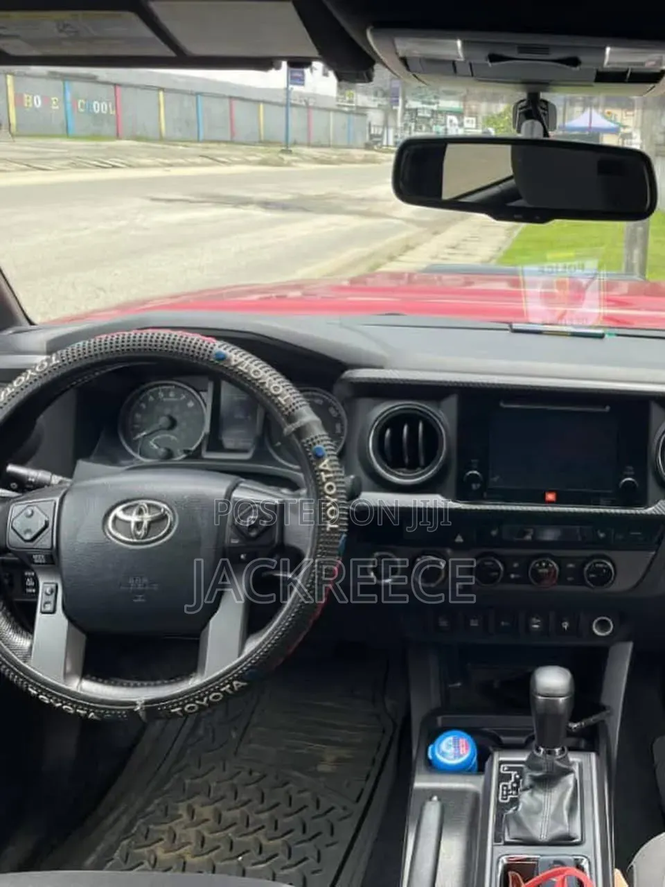 Toyota Tacoma 2015 Red