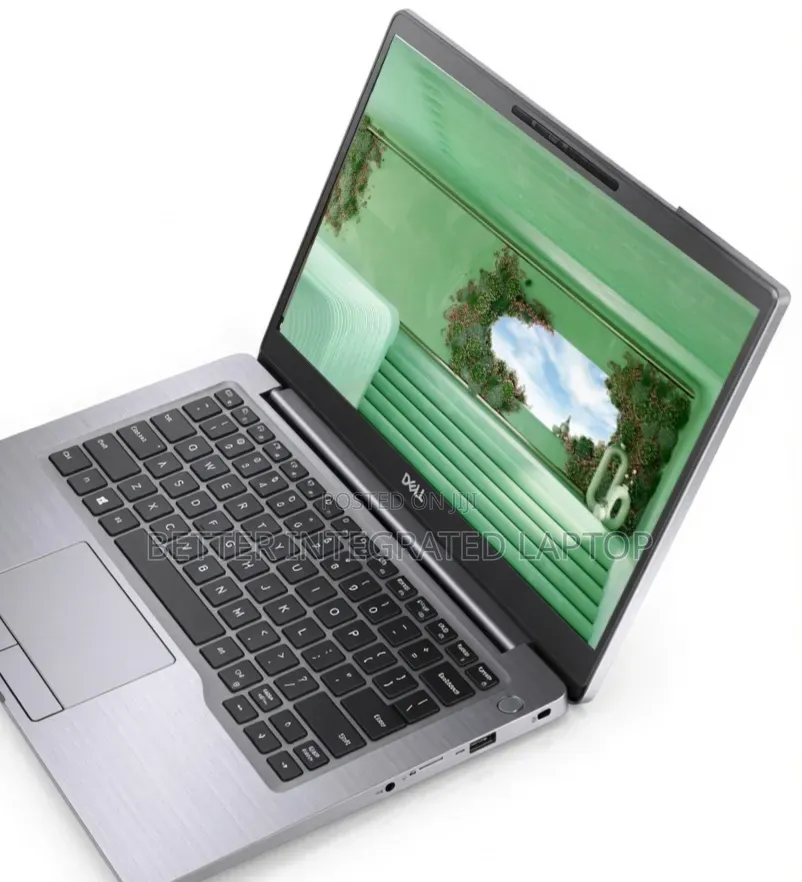 New Laptop Dell Latitude 9520 16GB Intel Core i5 SSD 512GB