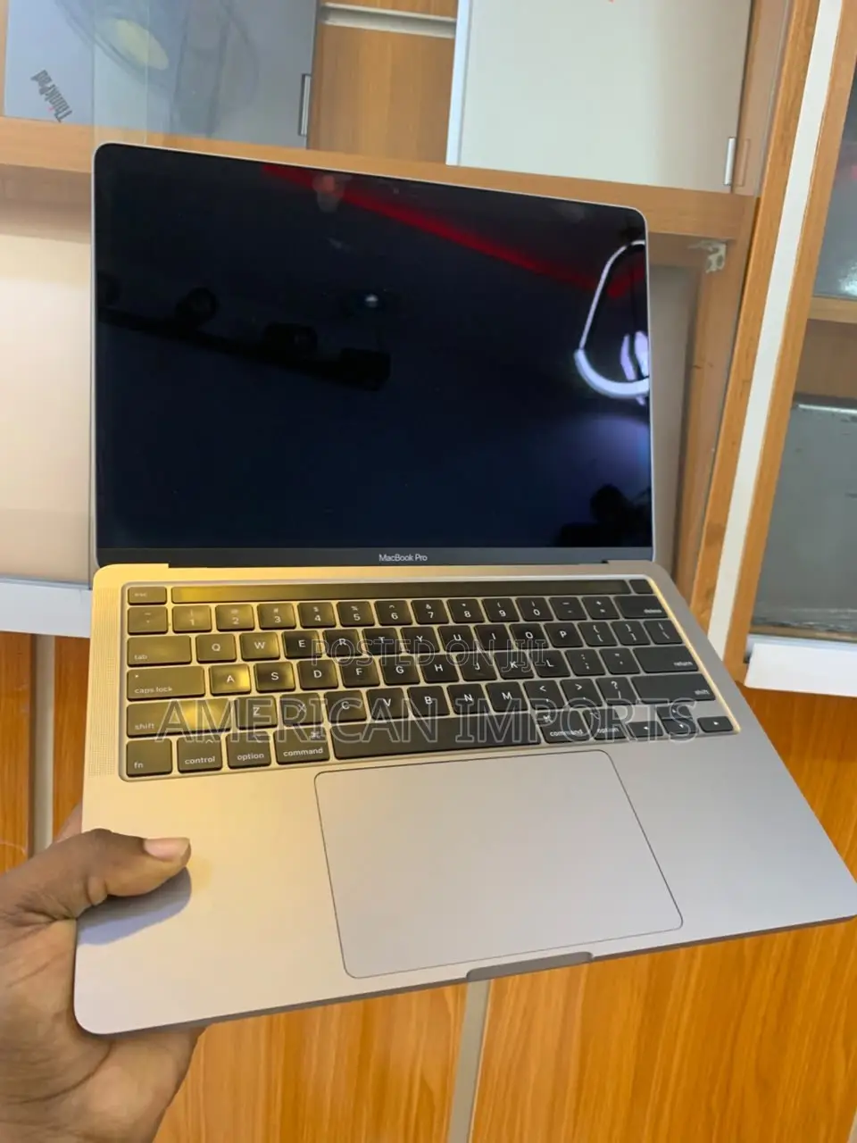 Laptop Apple MacBook Pro 2020 16GB Intel Core i7 SSD 1T