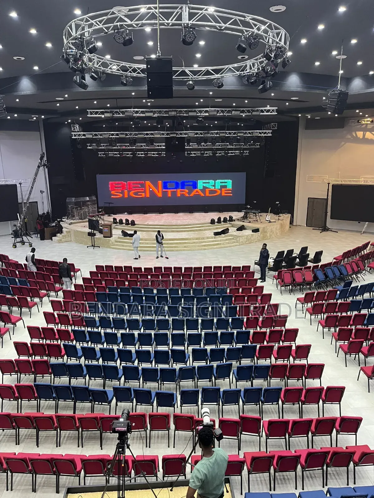 Indoor Led Screen 80sqm (Cabinet)