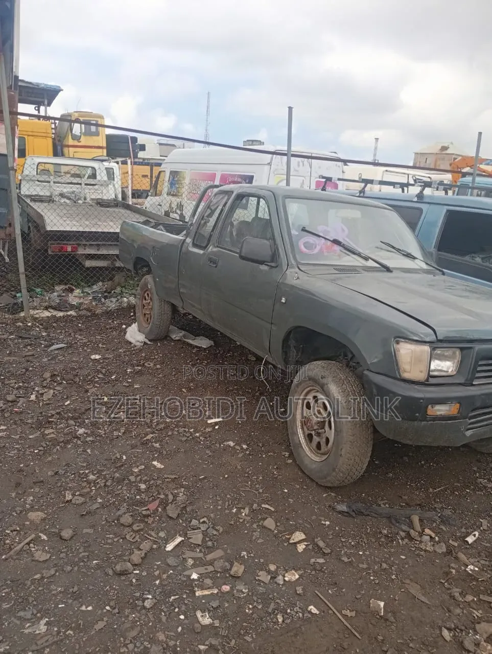 Toyota Hilux 1997 Gray