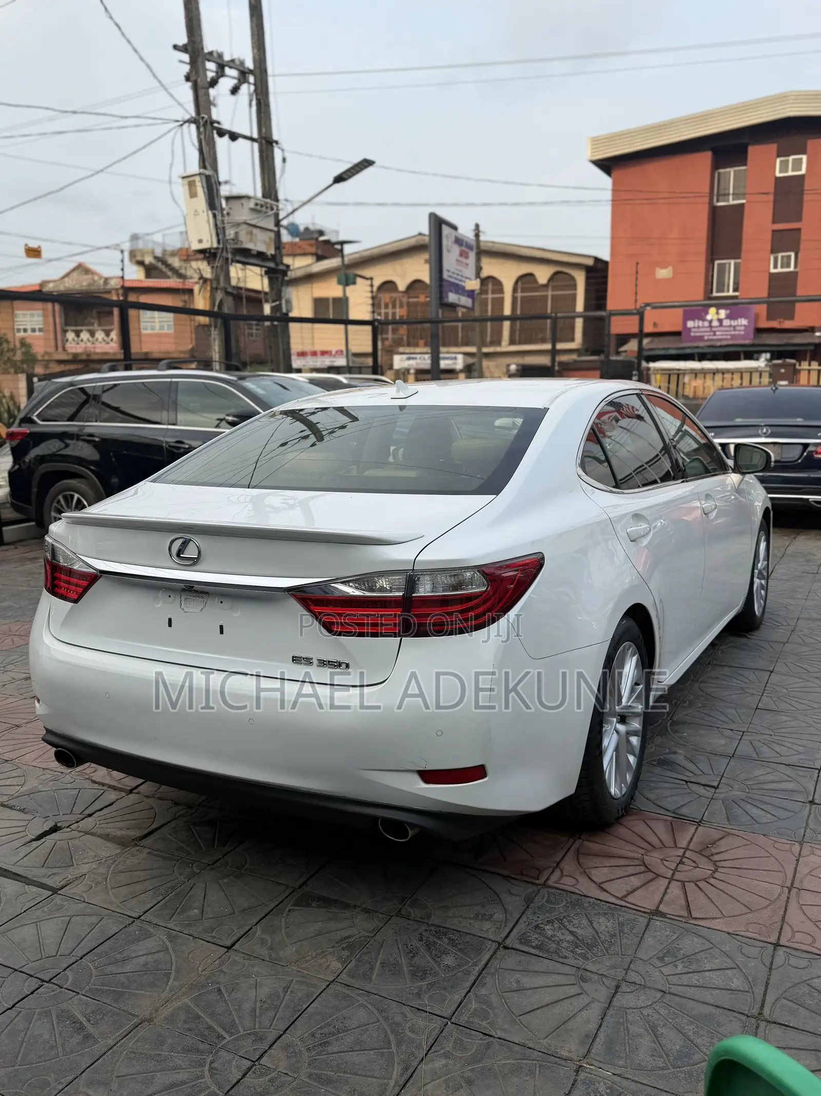 Lexus ES 2013 White