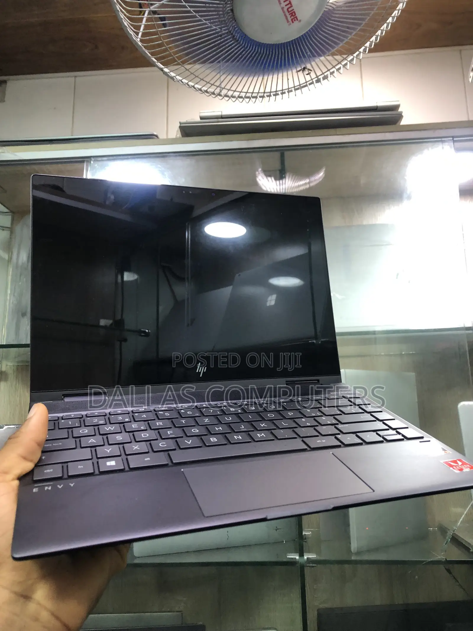 Laptop HP Envy x360 8GB AMD Ryzen 5 SSD 256GB
