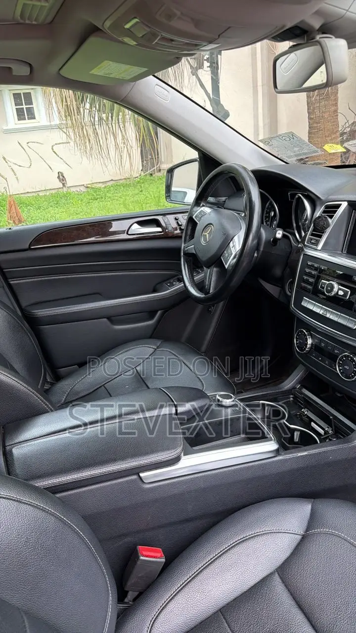 Mercedes-Benz M Class 2013 Black