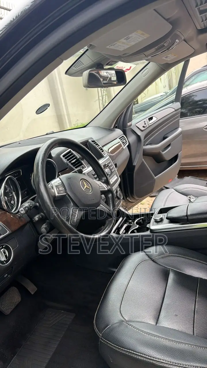 Mercedes-Benz M Class 2013 Black