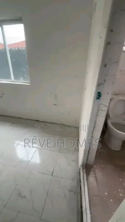 2bdrm Block of Flats in Shomolu / Shomolu for rent