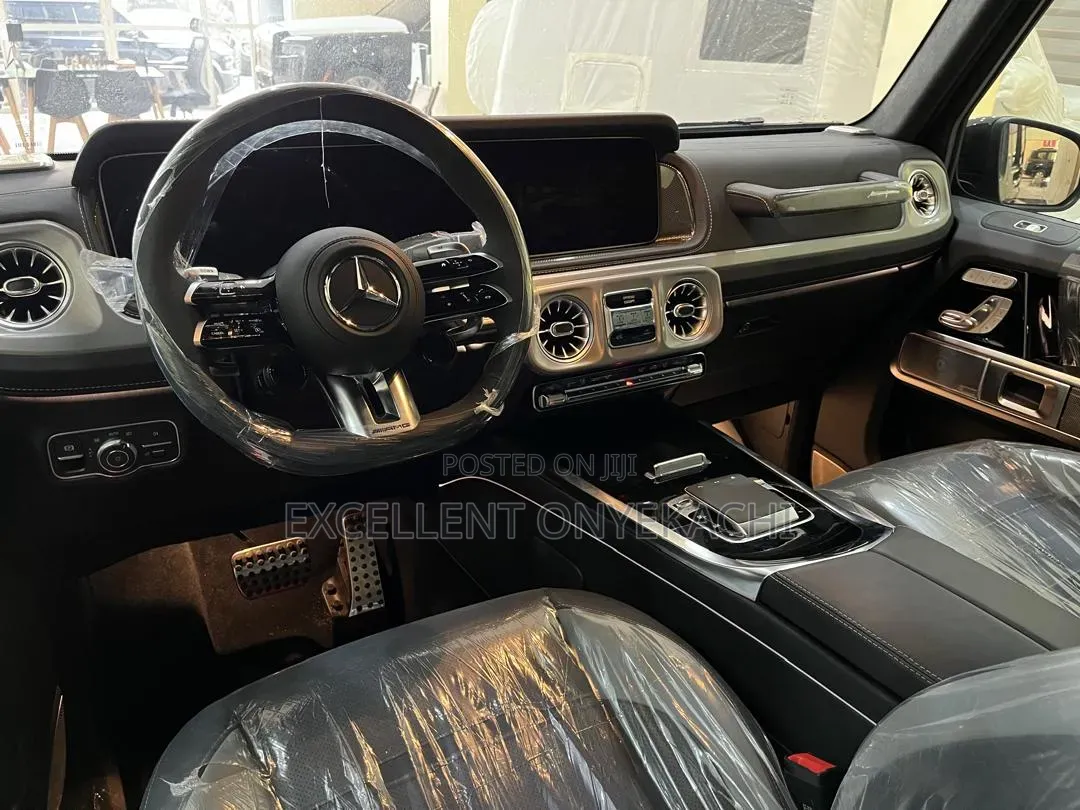 Mercedes-Benz AMG GT 2025 Black
