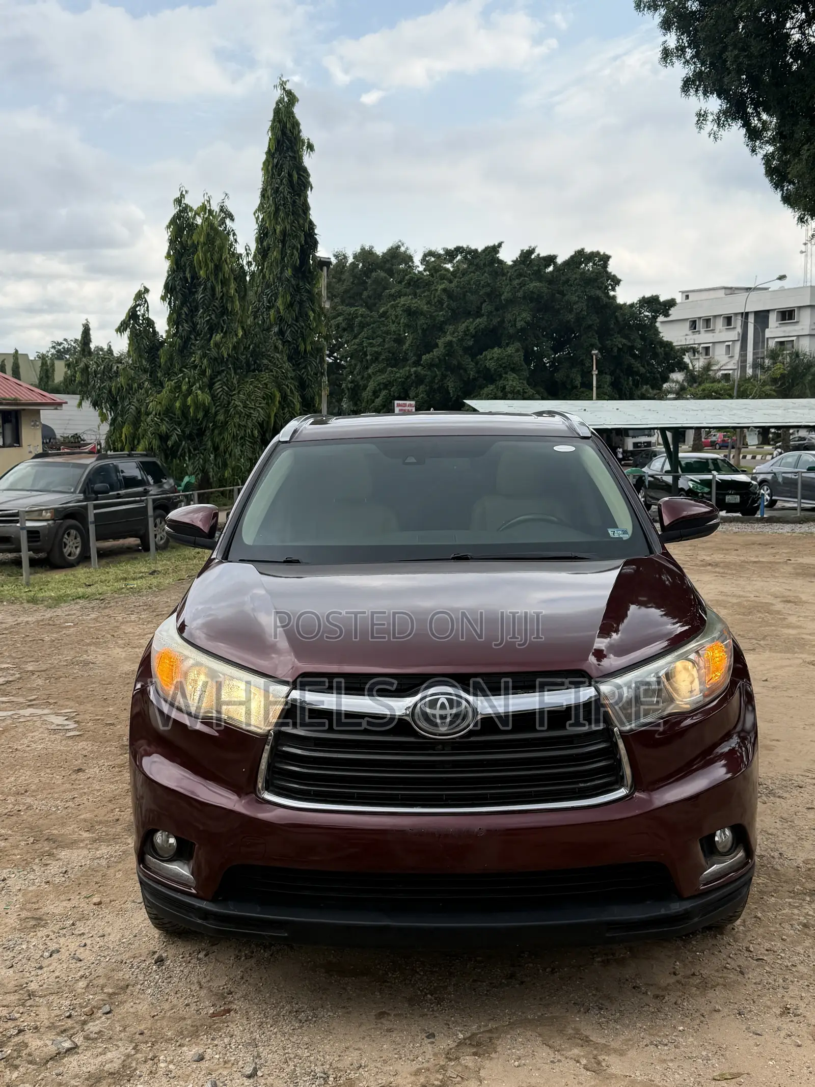 Toyota Highlander Limited 4dr SUV AWD (3.5L 6cyl 6A) 2015 Maroon