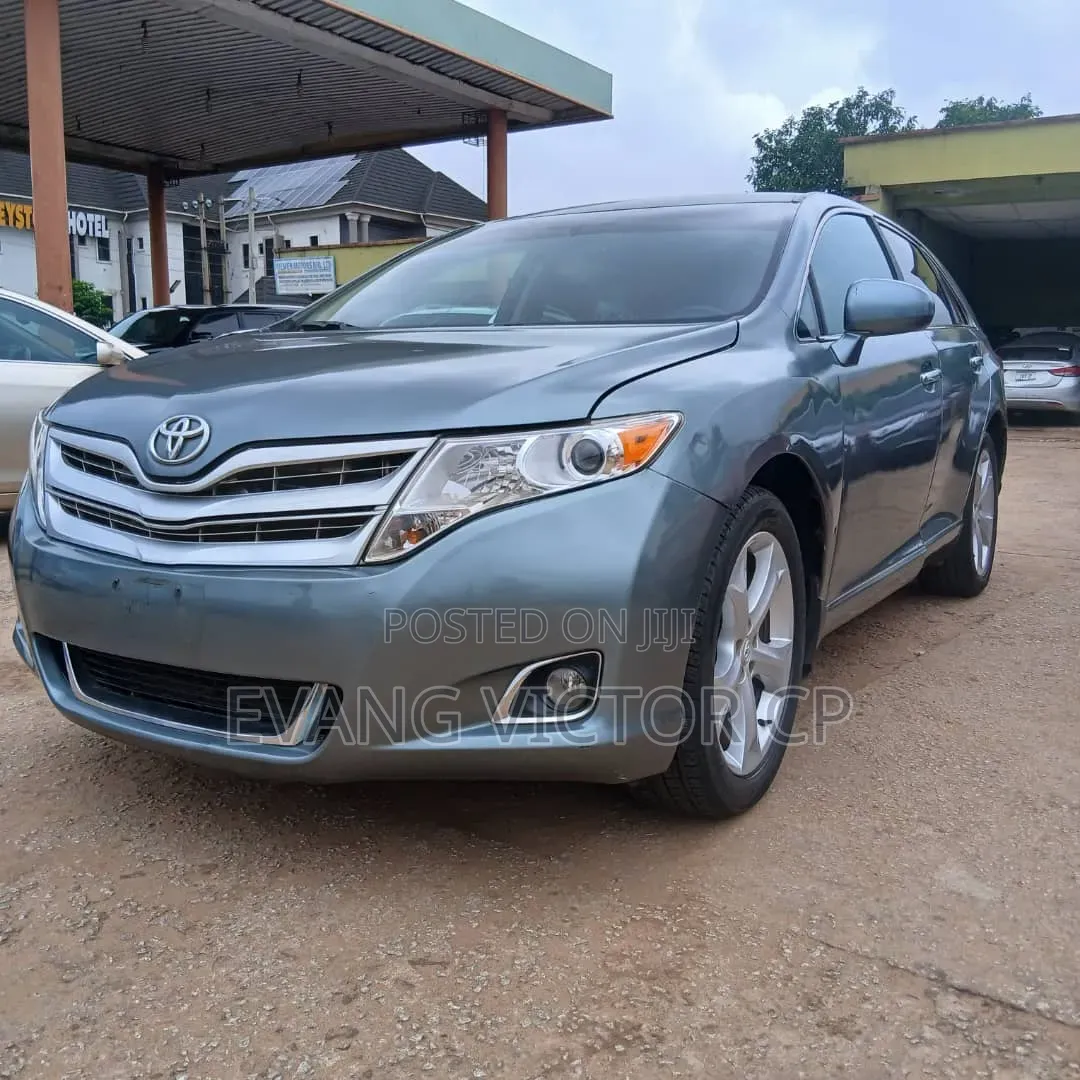 Toyota Venza 2010 Green