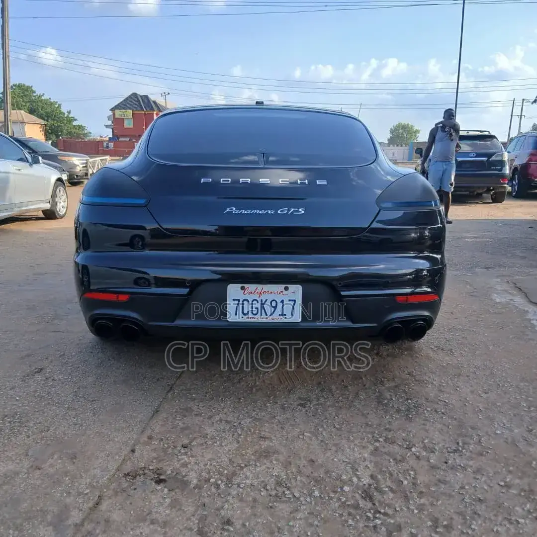 Porsche Panamera 4 Executive AWD 2017 Black