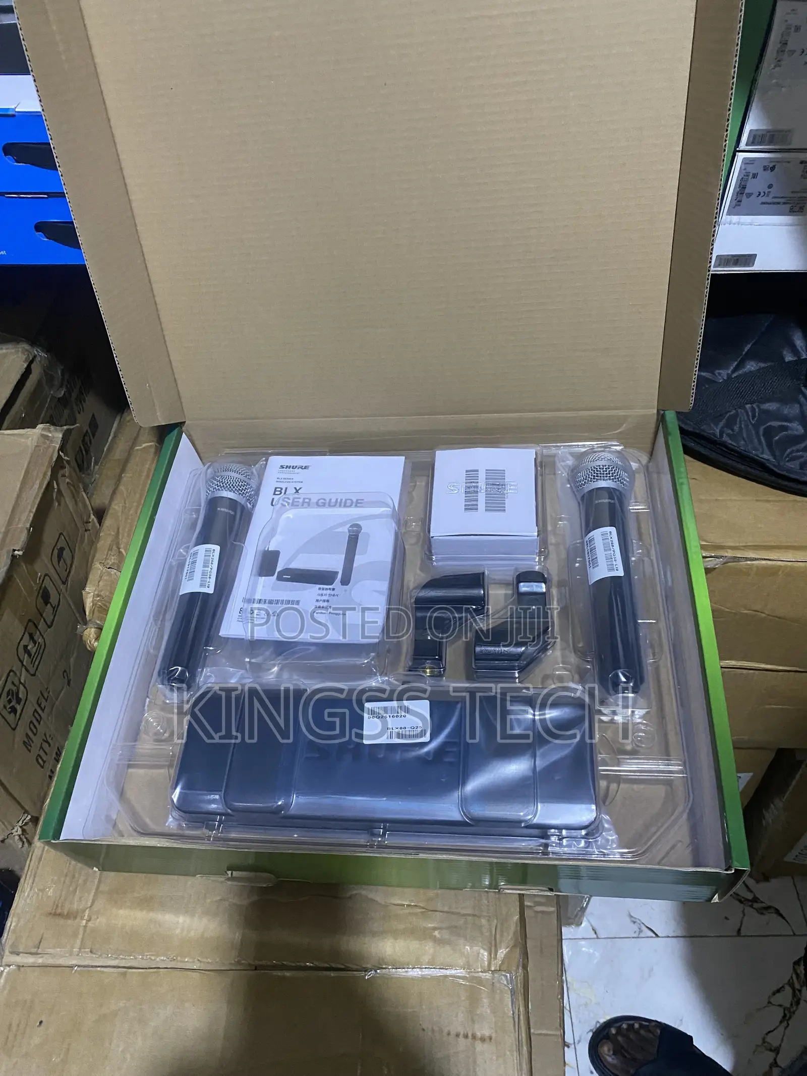 Shure Blex288/Pg58 Wireless Microphone
