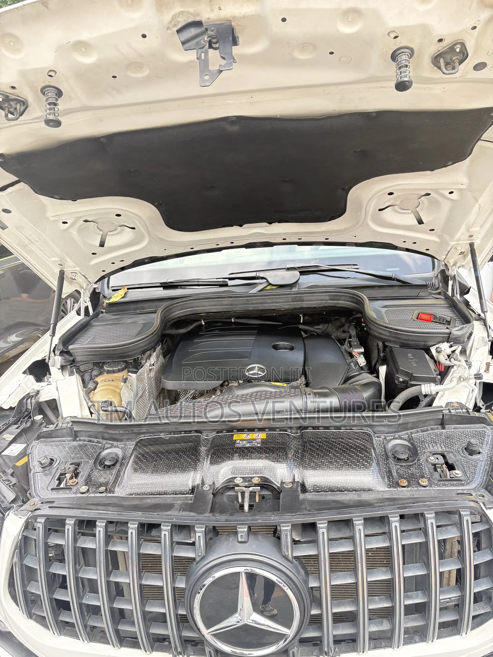 Mercedes-Benz GLE-Class 2019 White