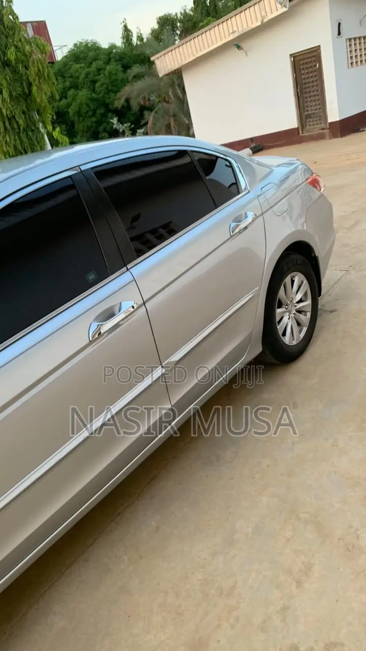 Honda Accord 2008 Silver