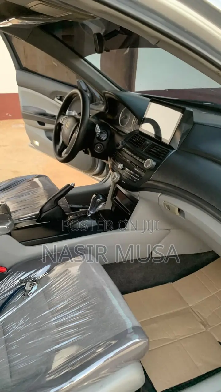 Honda Accord 2008 Silver