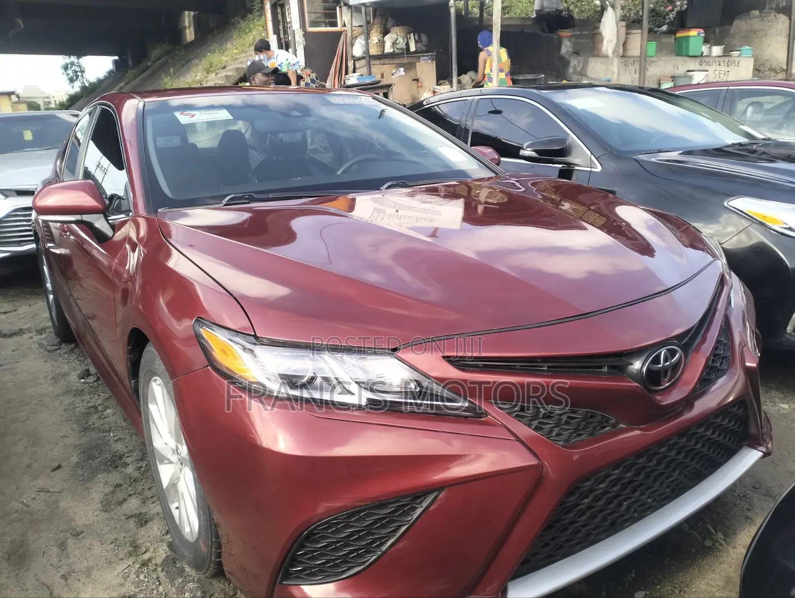 Toyota Camry 2018 Burgundy