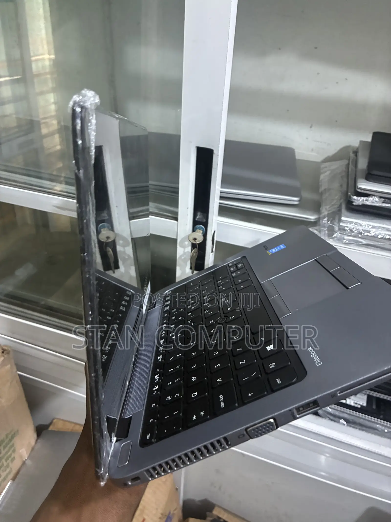Laptop HP EliteBook 820 G1 8GB Intel Core i5 HDD 500GB