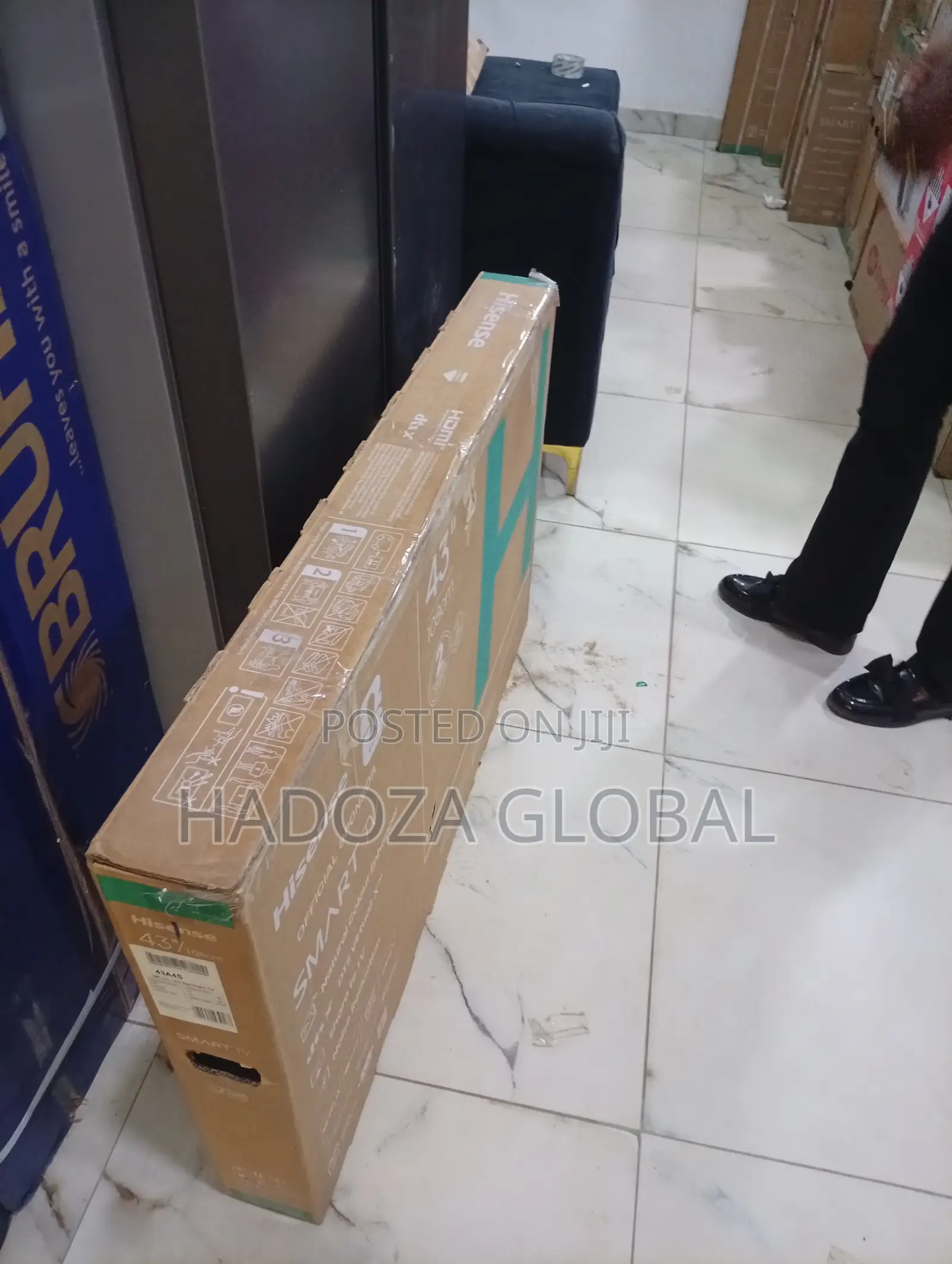 Hisense 43 Inch Smart TV With Built-in Streaming Apps
