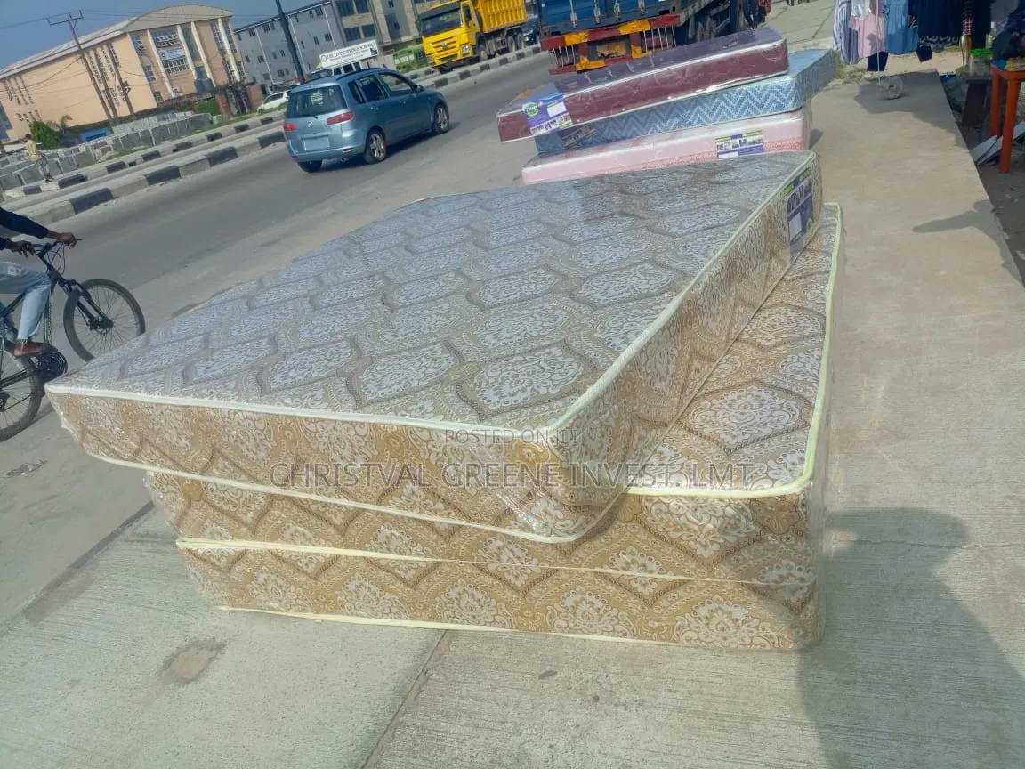 4.5x6x10 Inches Green Earth Mattress
