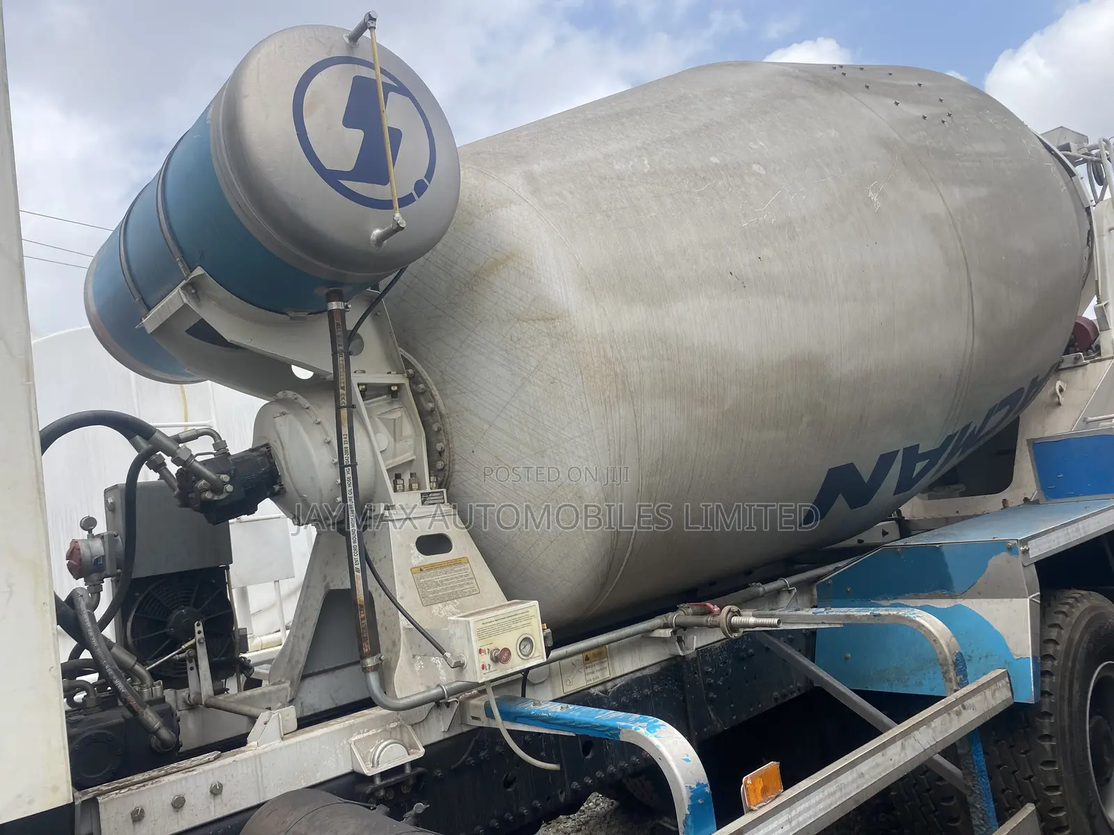 Sagmoto CNG Concrete Mixer